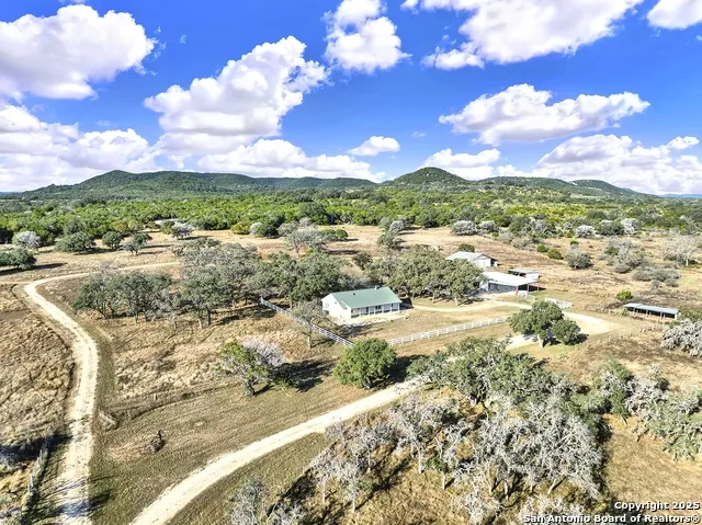 16103 State Highway 16 N Medina, TX 78055